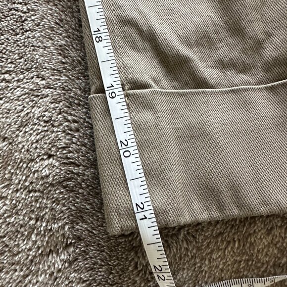 Mexx Cuffed Capri Pants - Picture 9 of 10